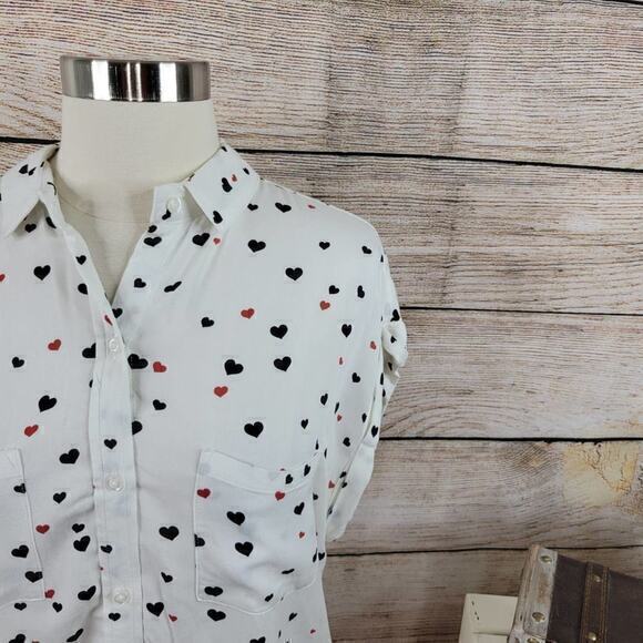Rails Britt Button Down Hearts on‎ Fire White Shirt Size Extra Small - Picture 2 of 9